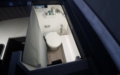 Furgoneta camper VW Transporter Caravelle con Baño completo